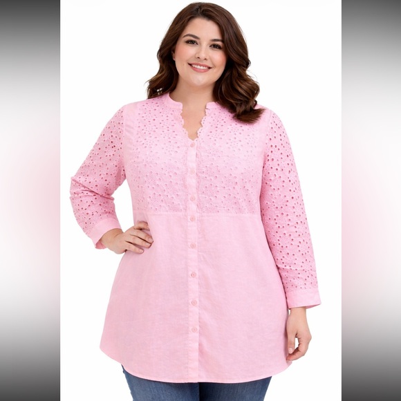 Denim 24/7 Tops - NWT cotton eyelet embroidered tunic